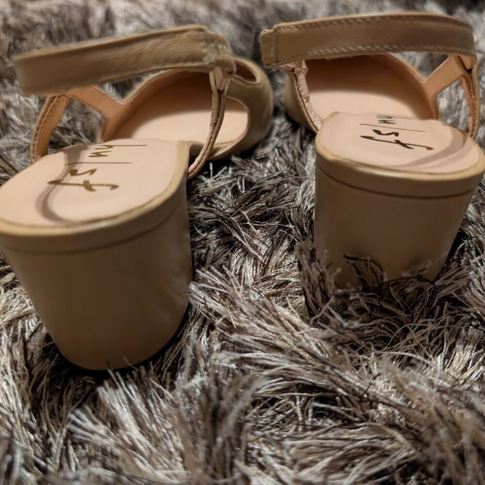 Tuckernuck French Sole Cap Toe Tan & Black Slingback Heels 7.5 NEW - Picture 8 of 9